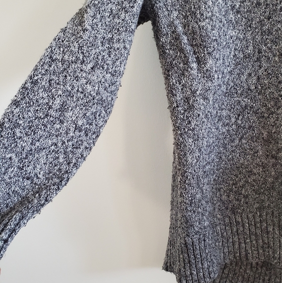 Old navy wide turtle neck sweater - Picture 3 of 5